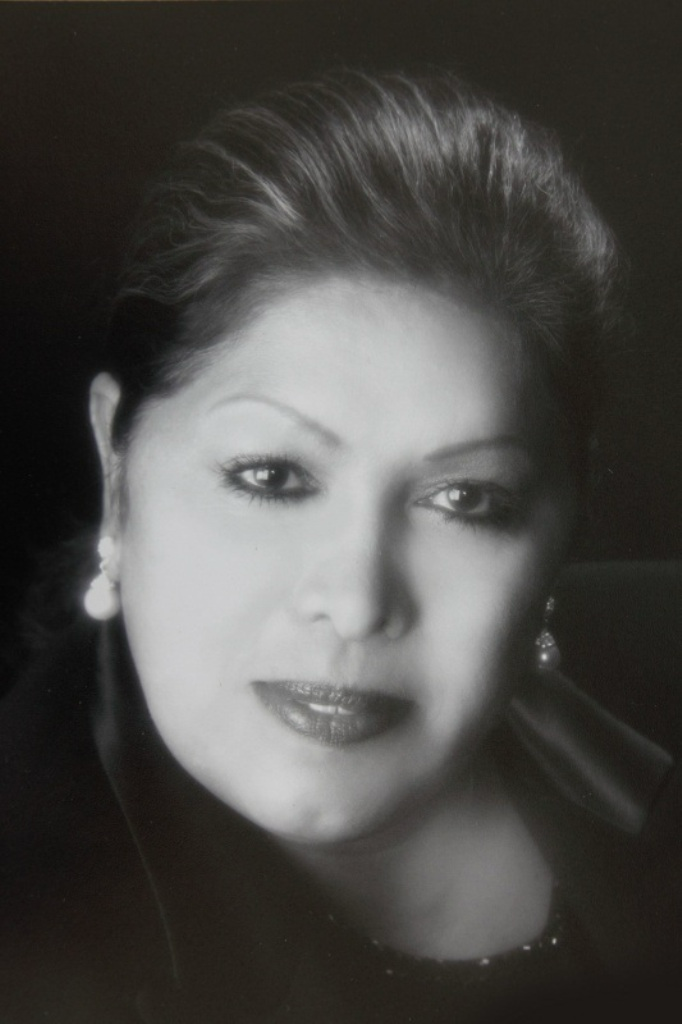 Christina Dharamsingh